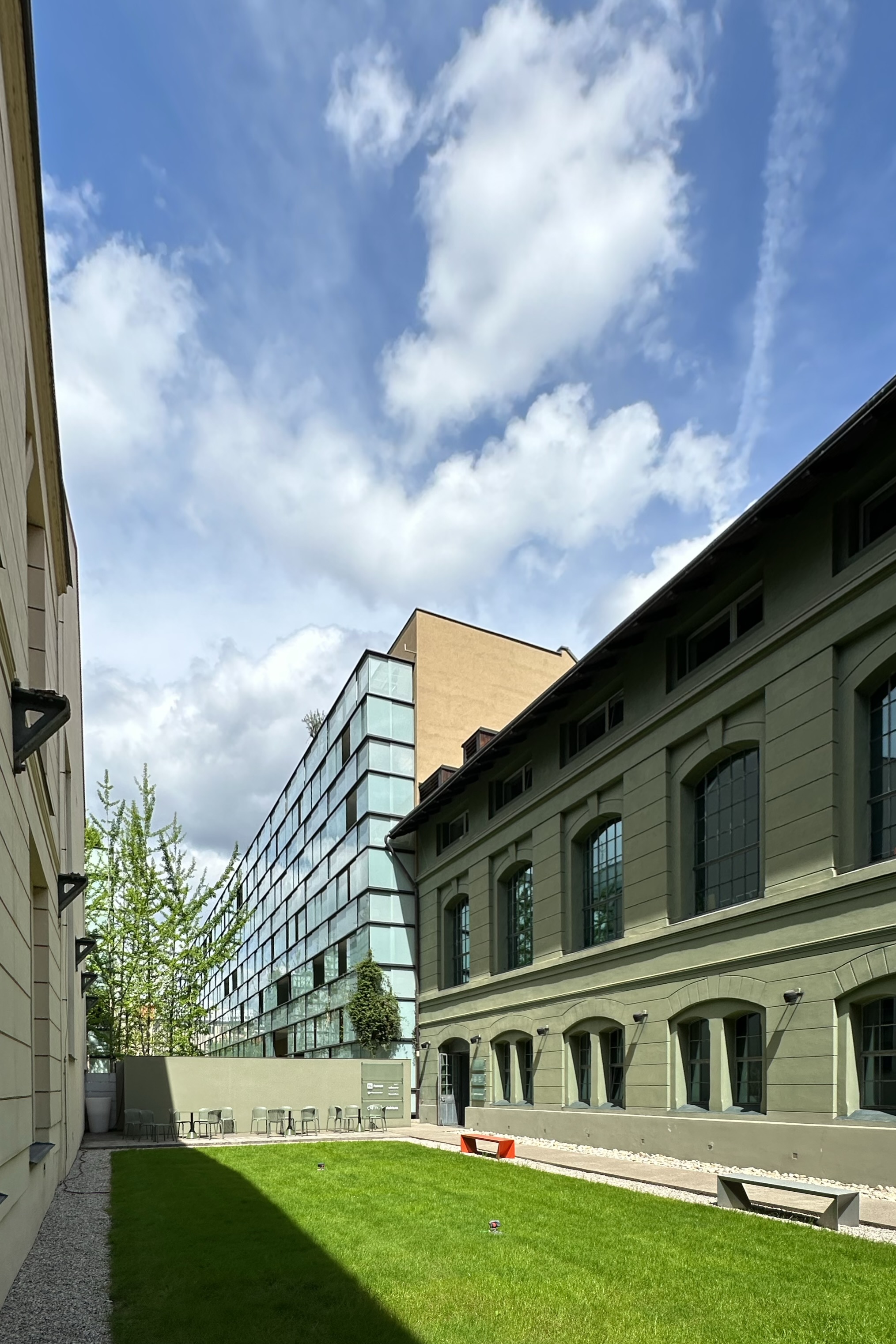 Same courtyard with horizon levelled and verticals straight